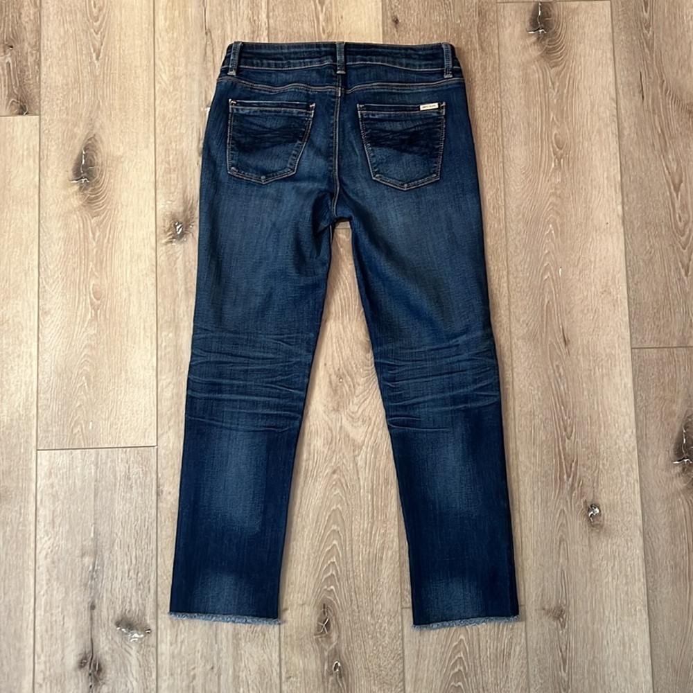 White House Black Market ~ slim crop raw hem jeans, excellent condition! - Picture 6 of 12